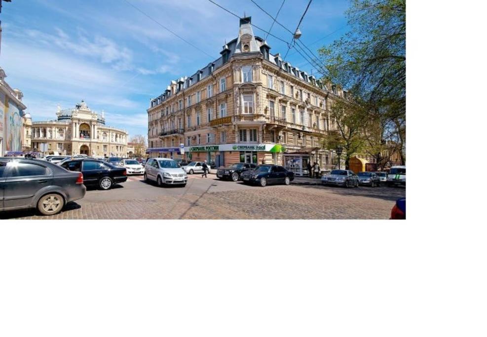 Center, Apartment On Deribasovskaya 10 Odessa Extérieur photo