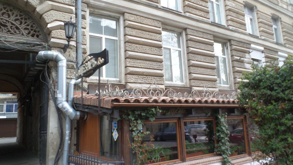 Center, Apartment On Deribasovskaya 10 Odessa Extérieur photo